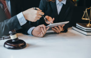 How Do California Federal Courts Differ From State Courts?